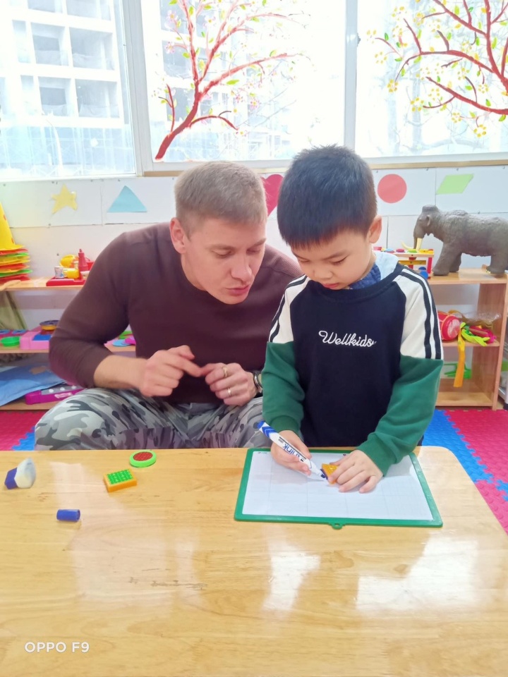Chương trình tiếng Anh
