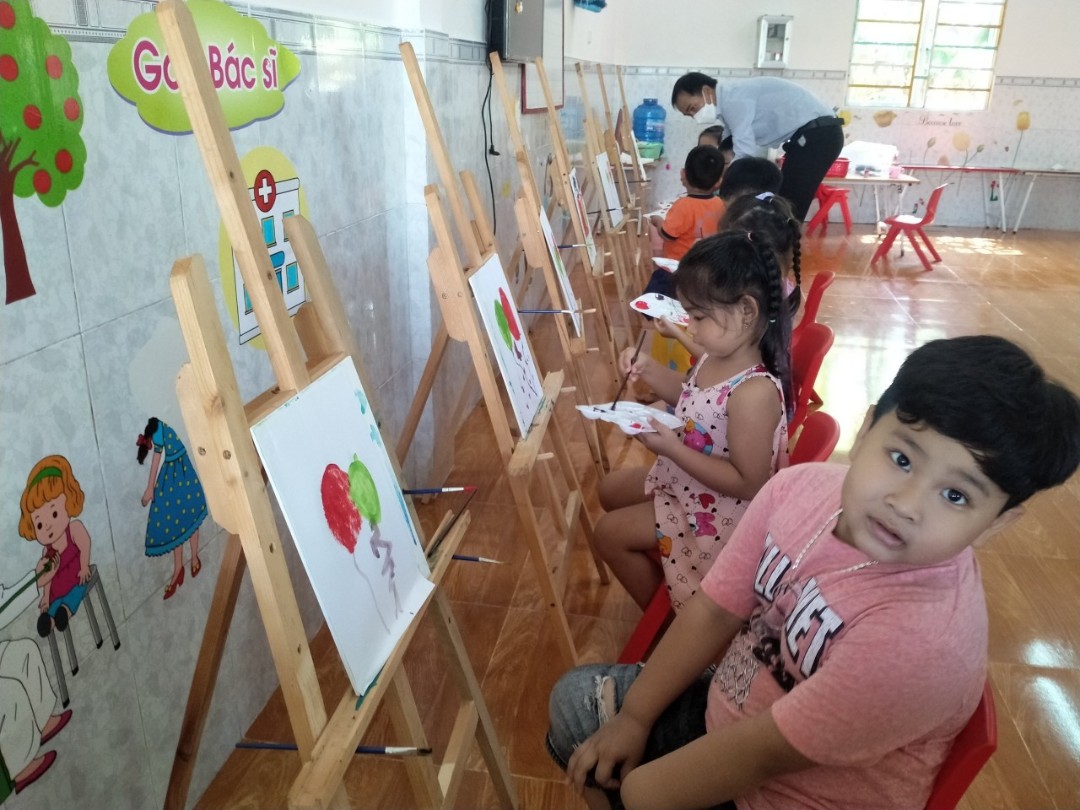 Chương trình tiếng Anh