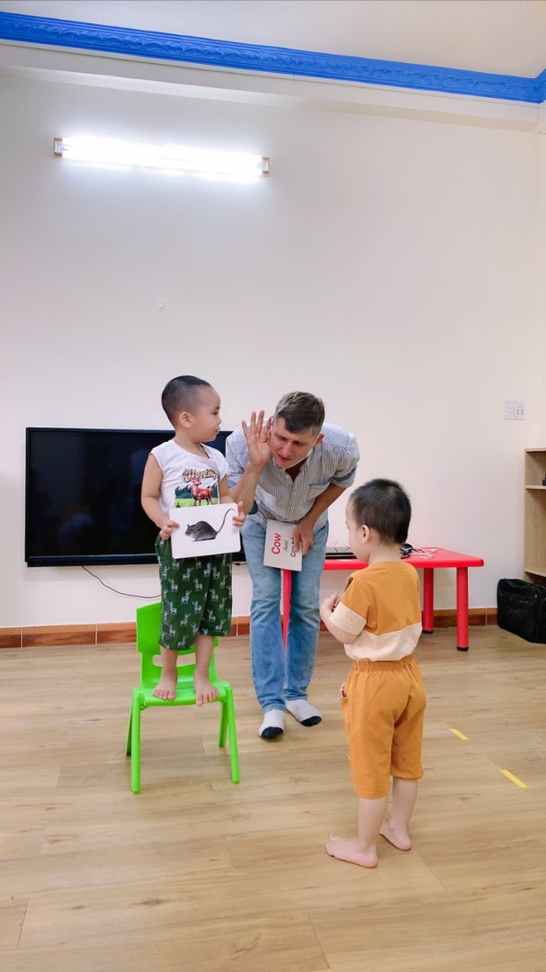 Chương trình tiếng Anh