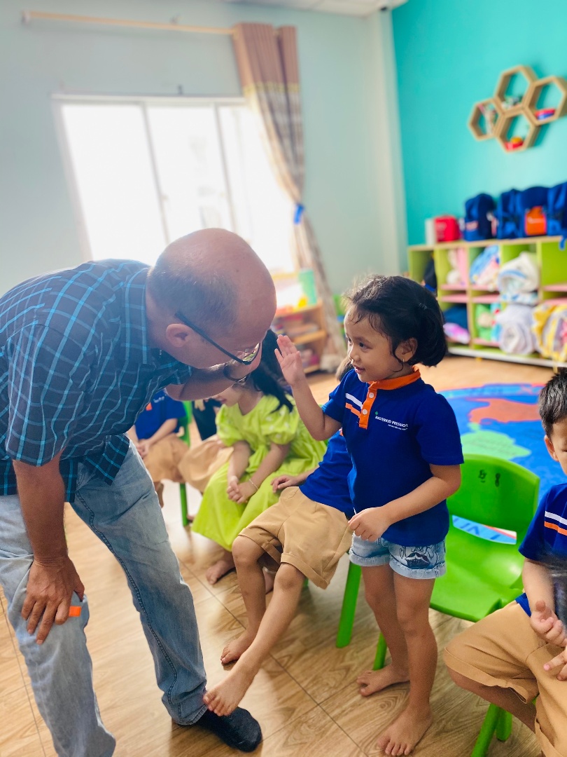 Chương trình tiếng Anh