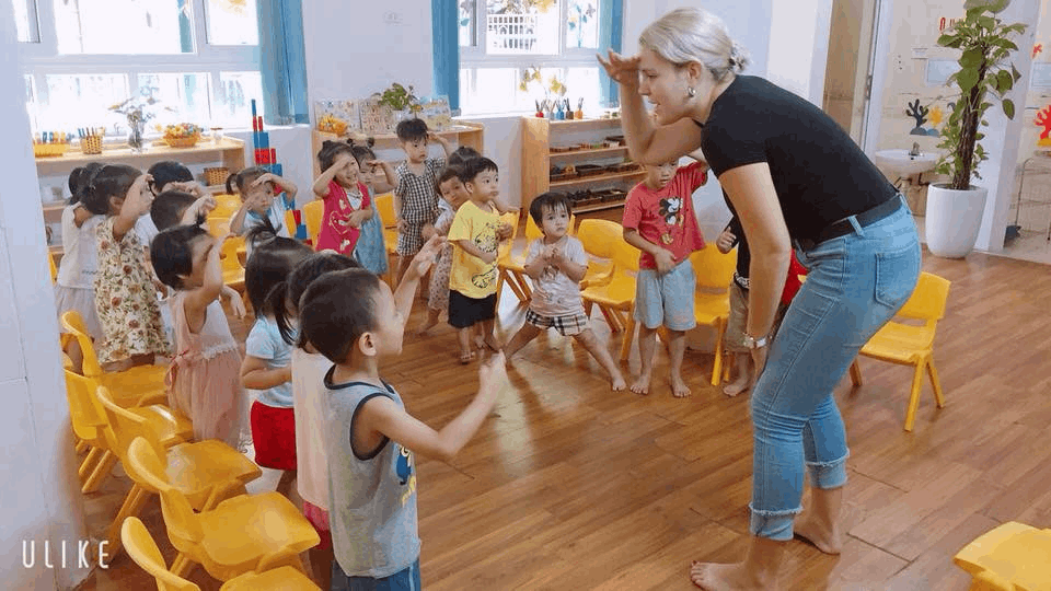 Chương trình tiếng Anh