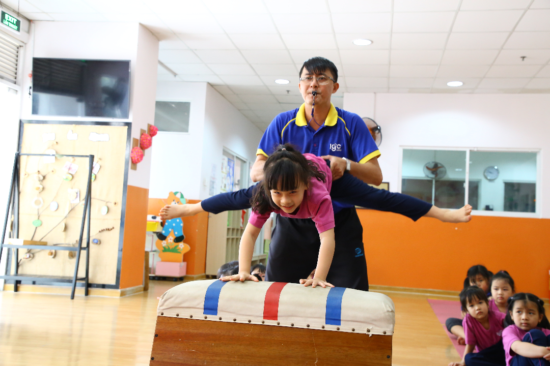 Chương trình tiếng Anh