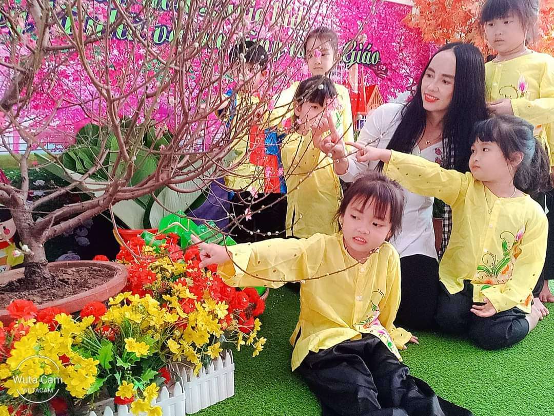 Chương trình tiếng Anh