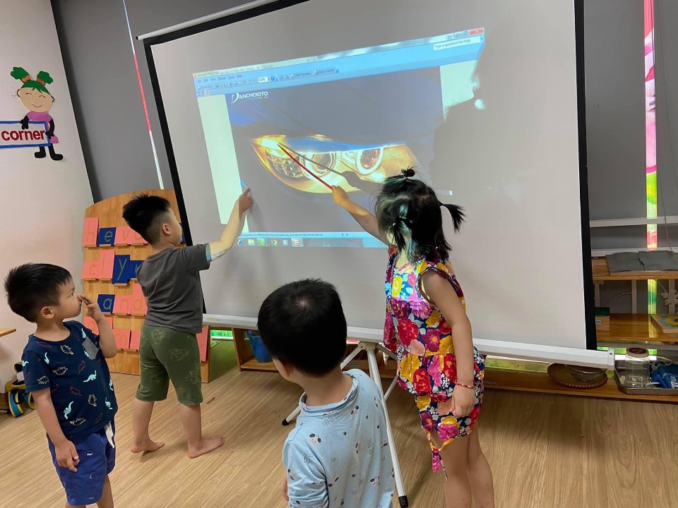 Chương trình tiếng Anh