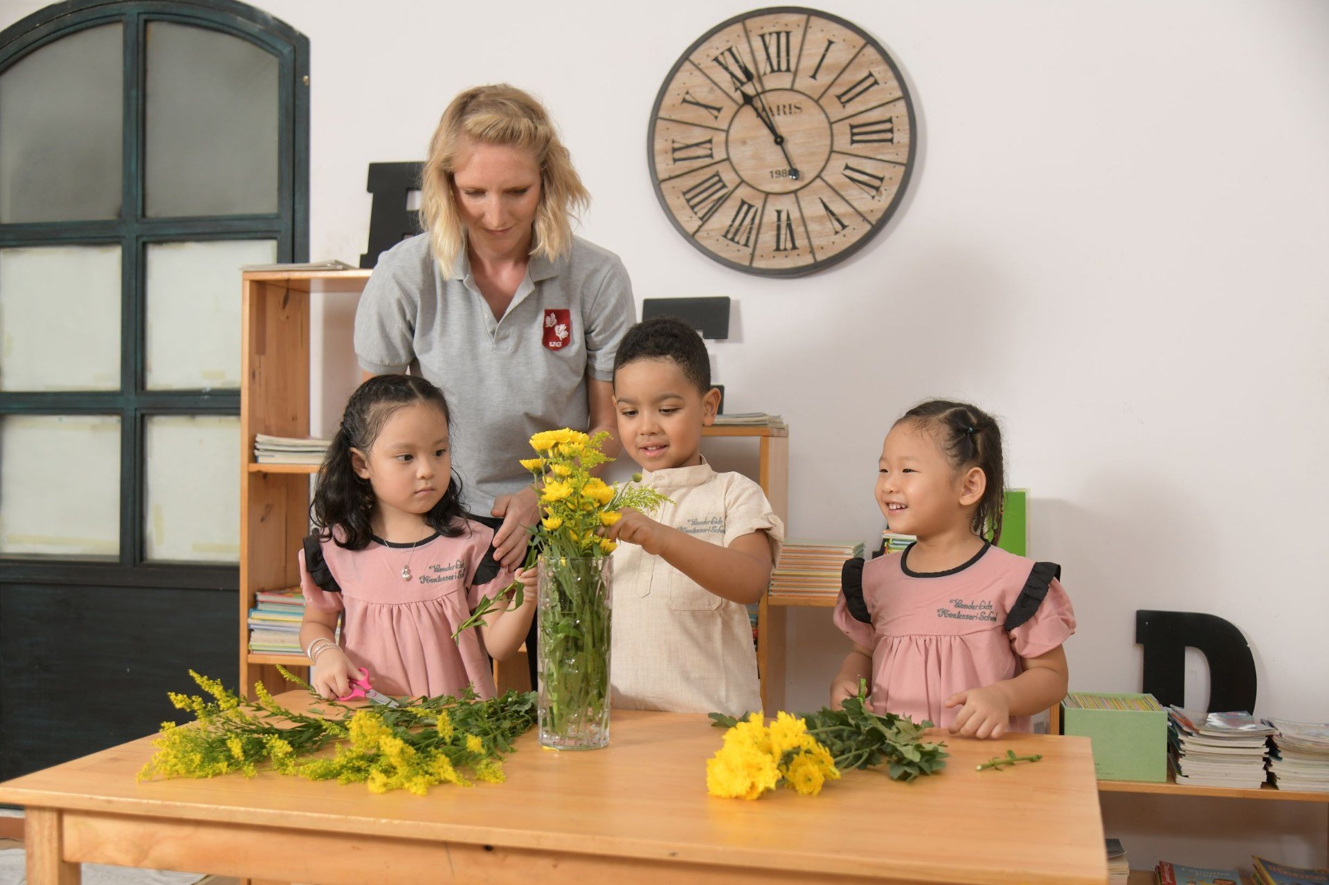 Chương trình tiếng Anh