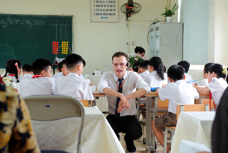 Slide https://kids-navi-s3-dev.s3.ap-southeast-1.amazonaws.com/school/20639/anh-overview/62646a823c51.JPG