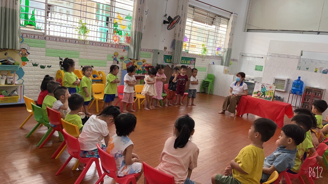 Chương trình tiếng Anh