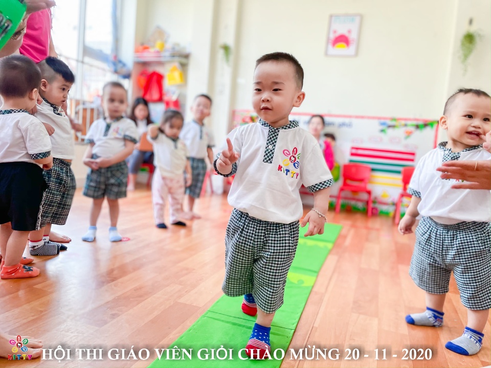 Chương trình tiếng Anh