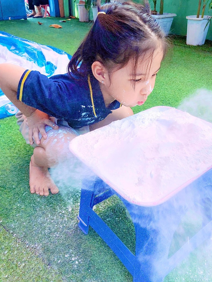 Chương trình tiếng Anh