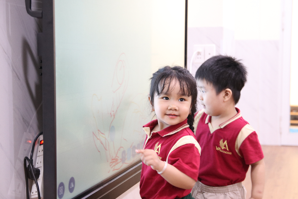 Chương trình tiếng Anh