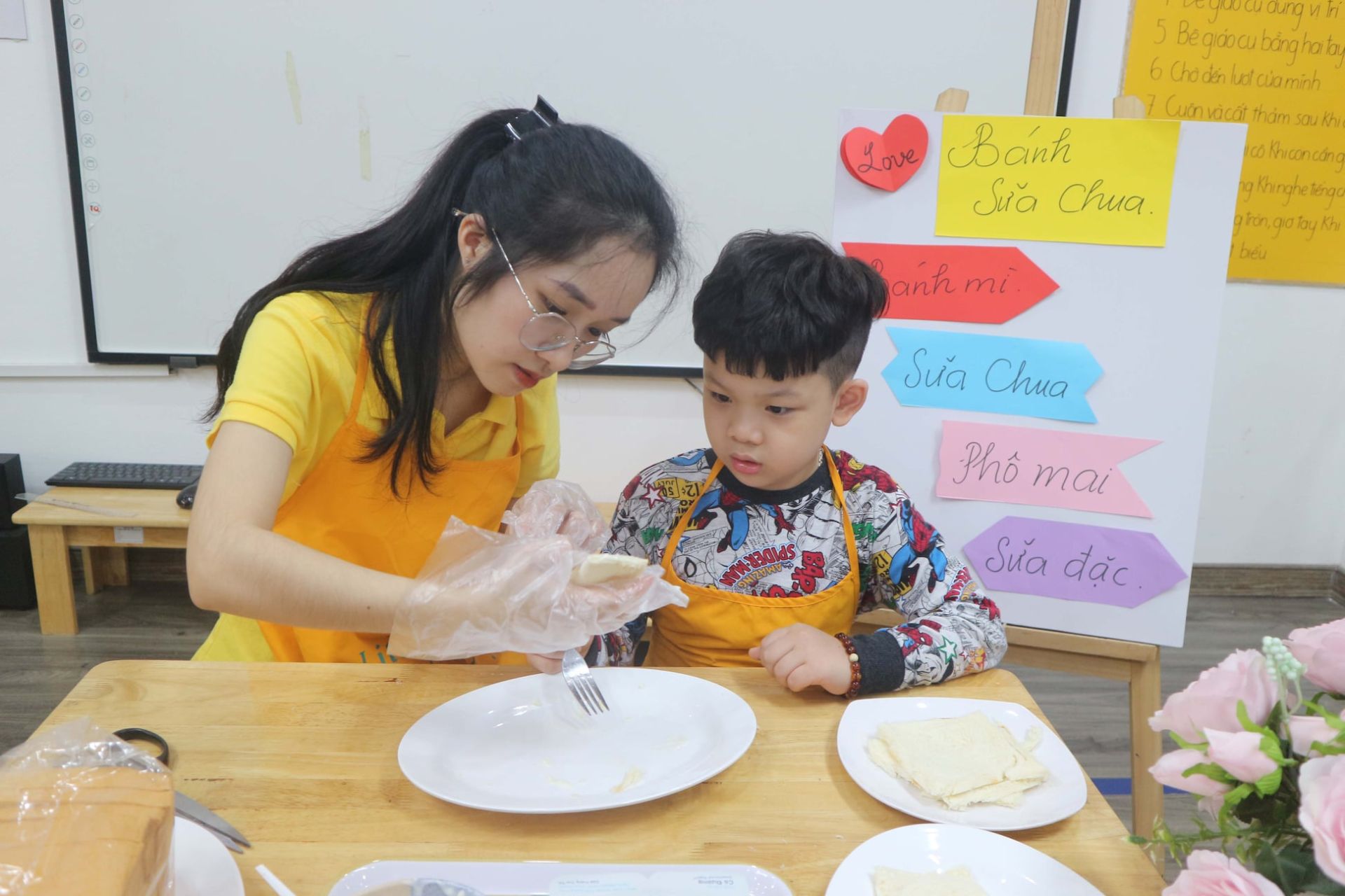 Chương trình tiếng Anh