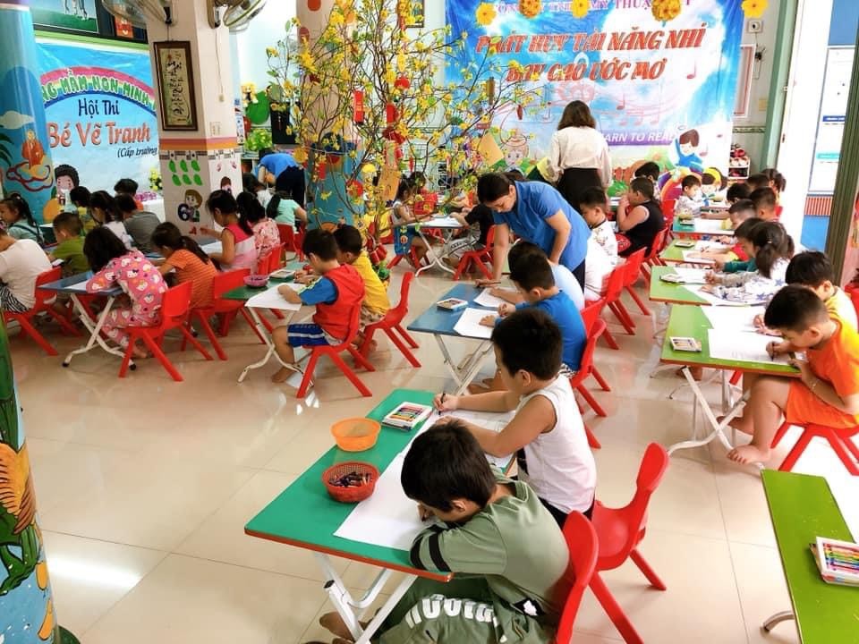 Chương trình tiếng Anh