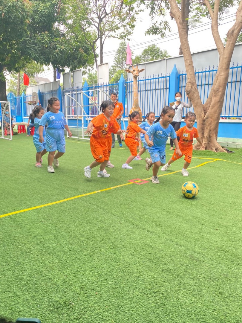 Chương trình tiếng Anh