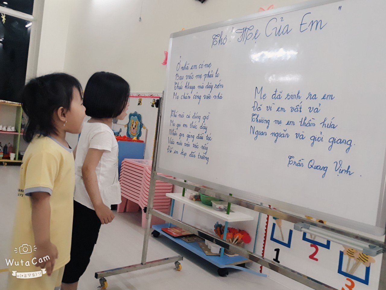 Chương trình tiếng Anh