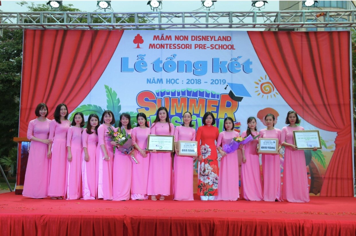 Slide https://kids-navi-s3-dev.s3.ap-southeast-1.amazonaws.com/school/6359/giao-vien/dhm2601597826464.jpg