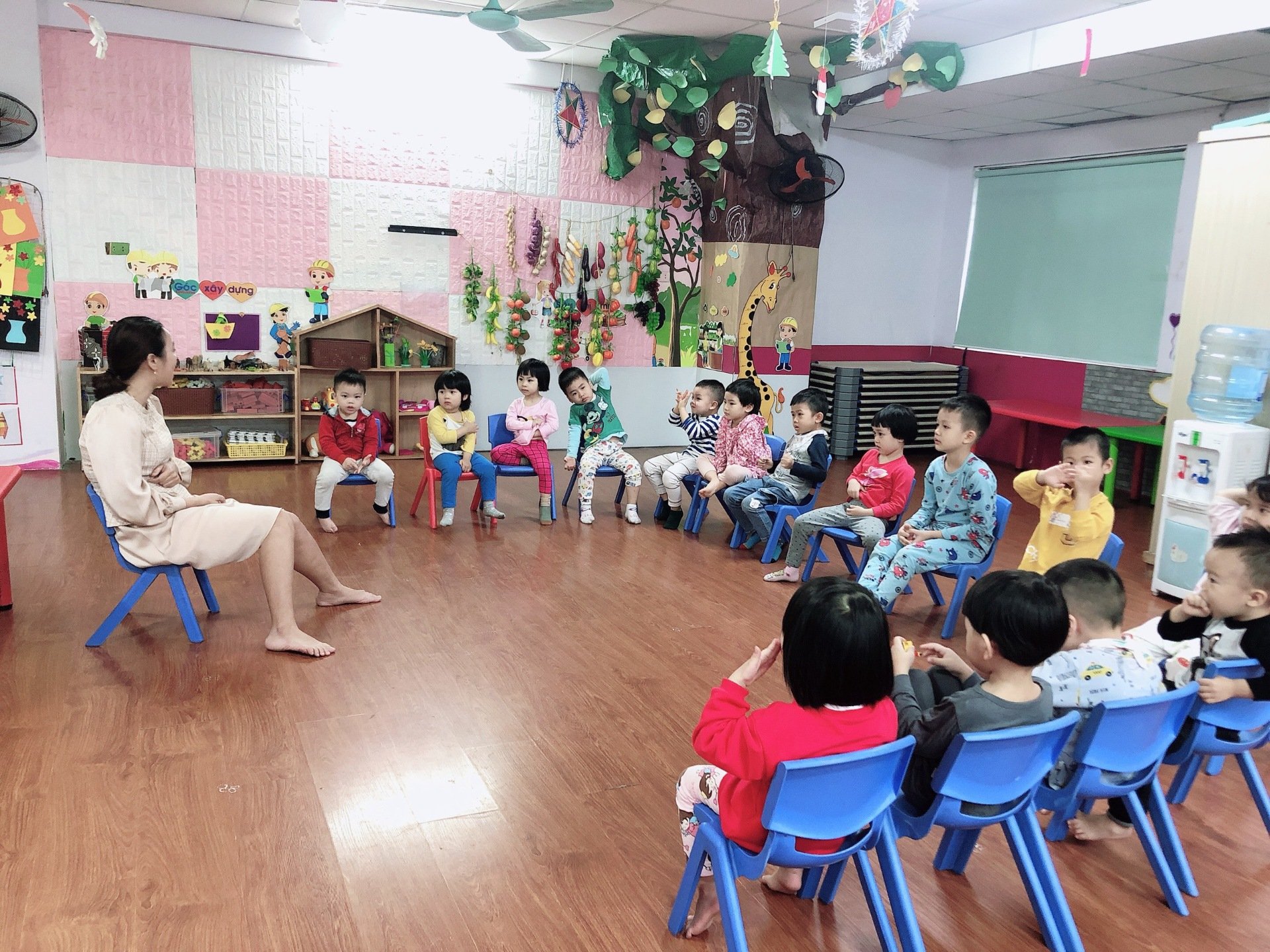 Chương trình tiếng Anh
