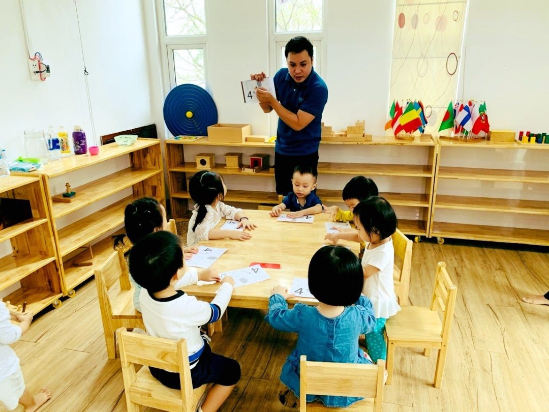 Chương trình tiếng Anh