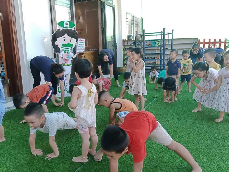 Chương trình tiếng Anh