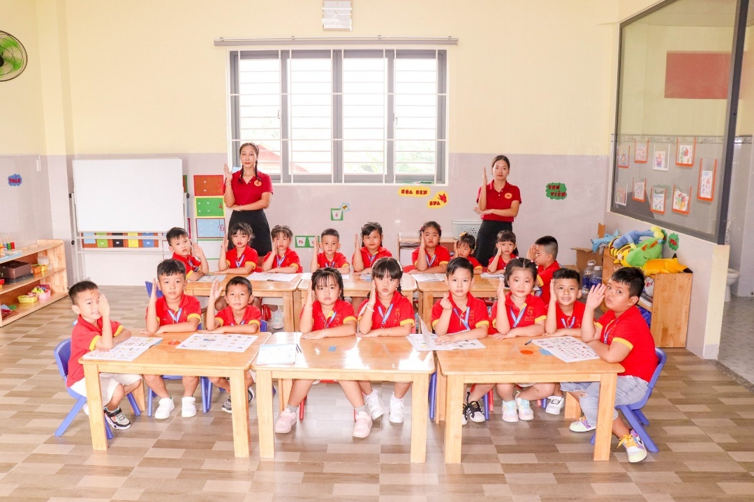 Chương trình tiếng Anh