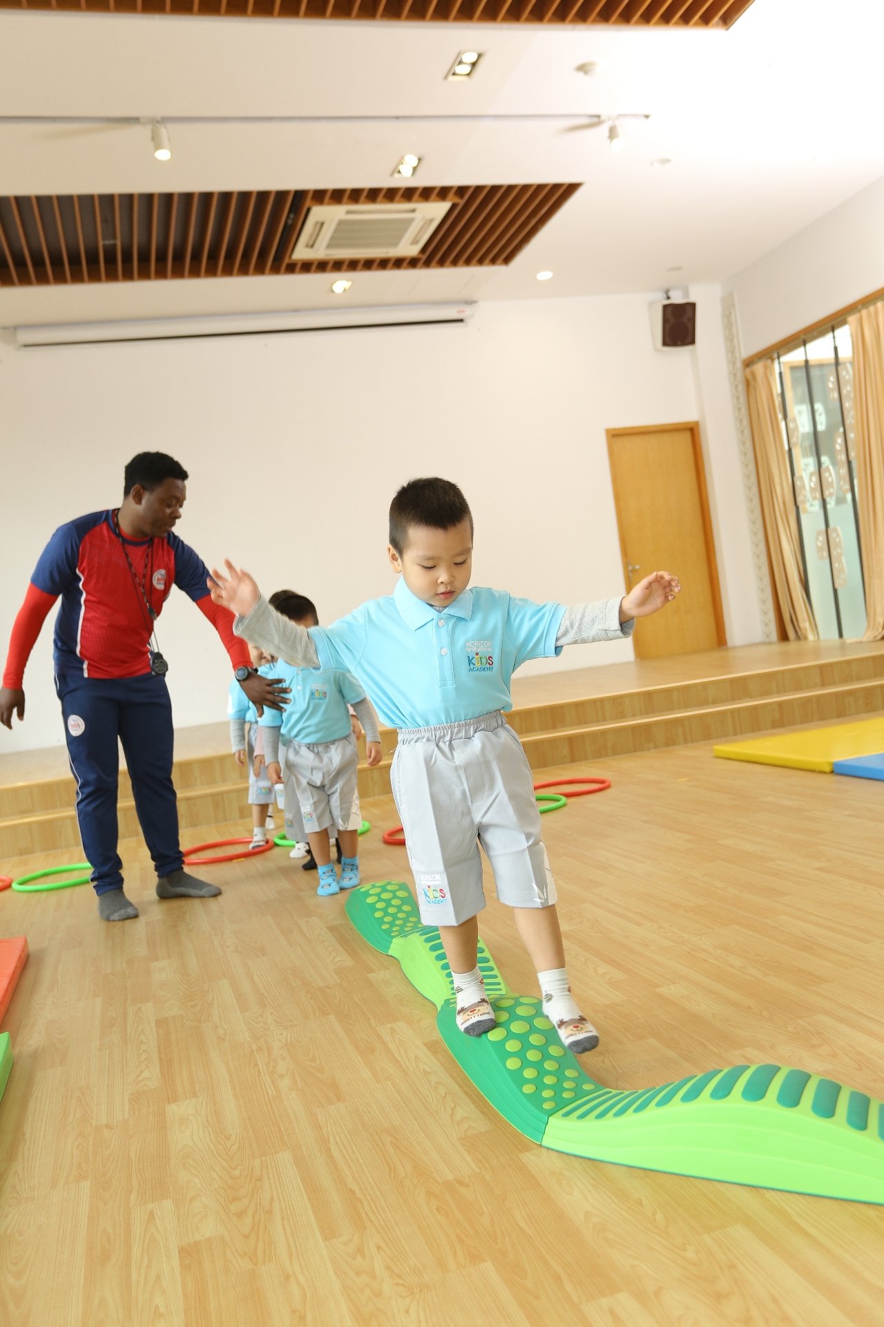 Chương trình tiếng Anh