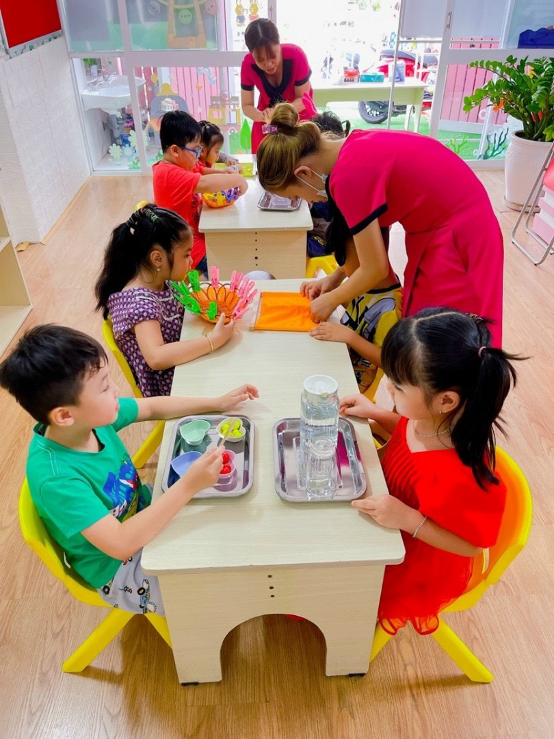 Chương trình tiếng Anh
