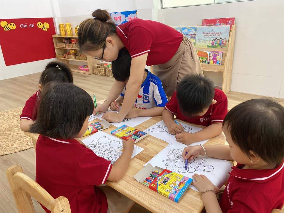 Chương trình tiếng Anh