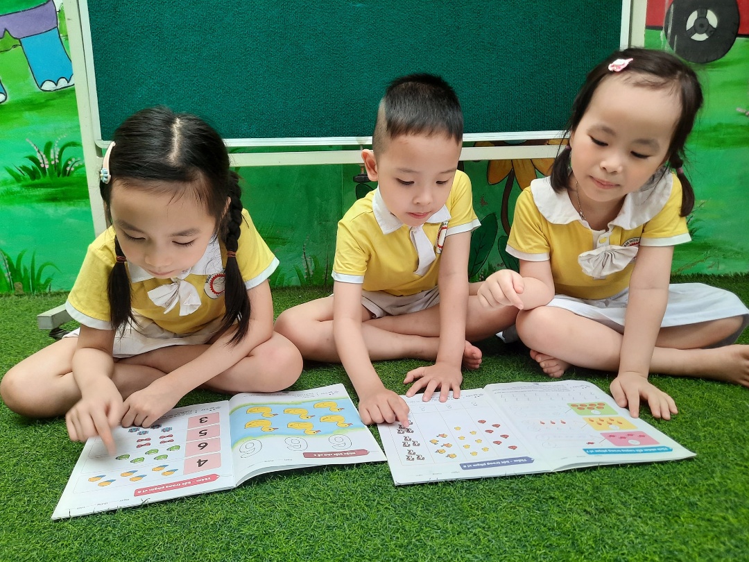 Chương trình tiếng Anh