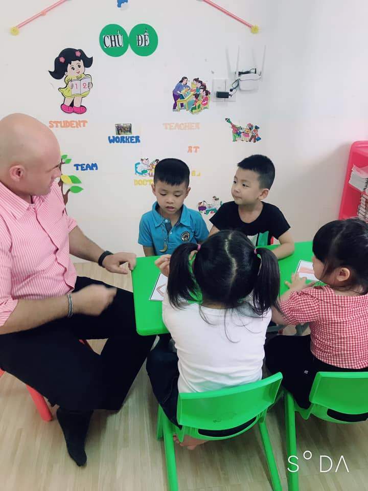 Chương trình tiếng Anh